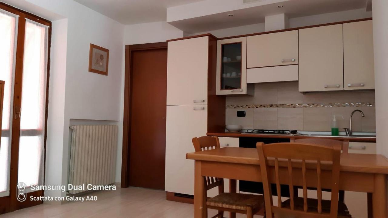 Appartamento Le Cascate 1° Piano Cittiglio Εξωτερικό φωτογραφία